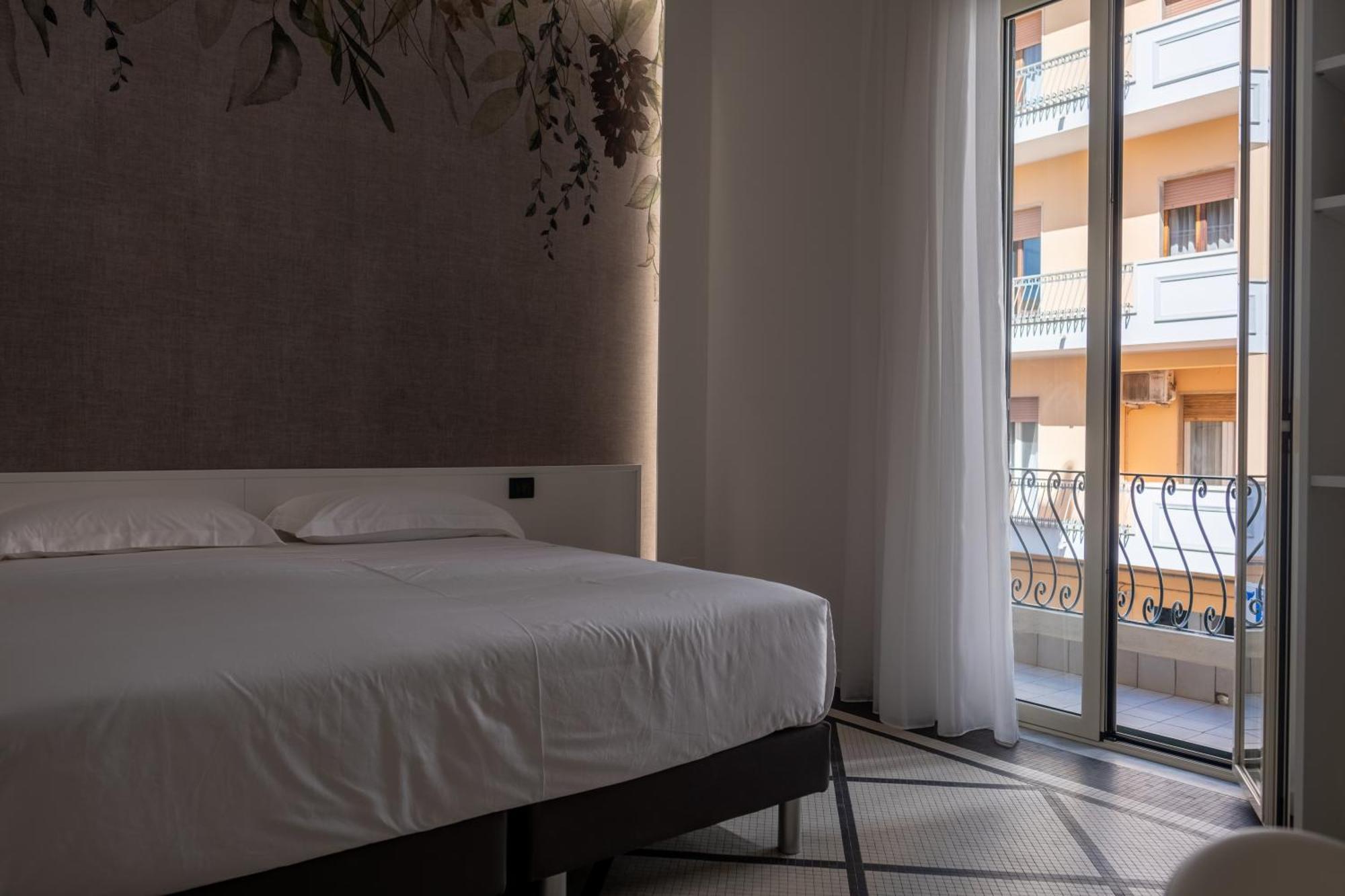 Domea Superior Rooms Bed And Breakfast Ρέτζιο ντι Καλάμπρια Εξωτερικό φωτογραφία